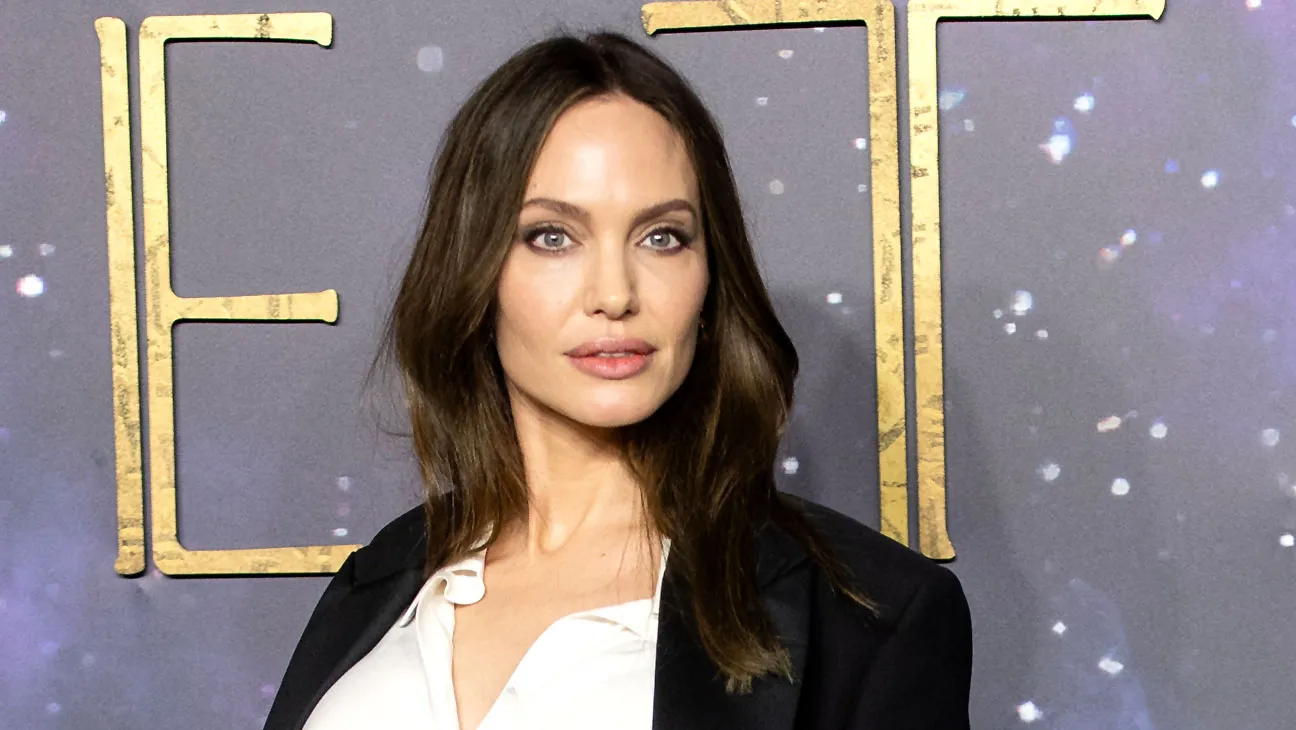Angelina Jolie- Most Beautiful women in the world