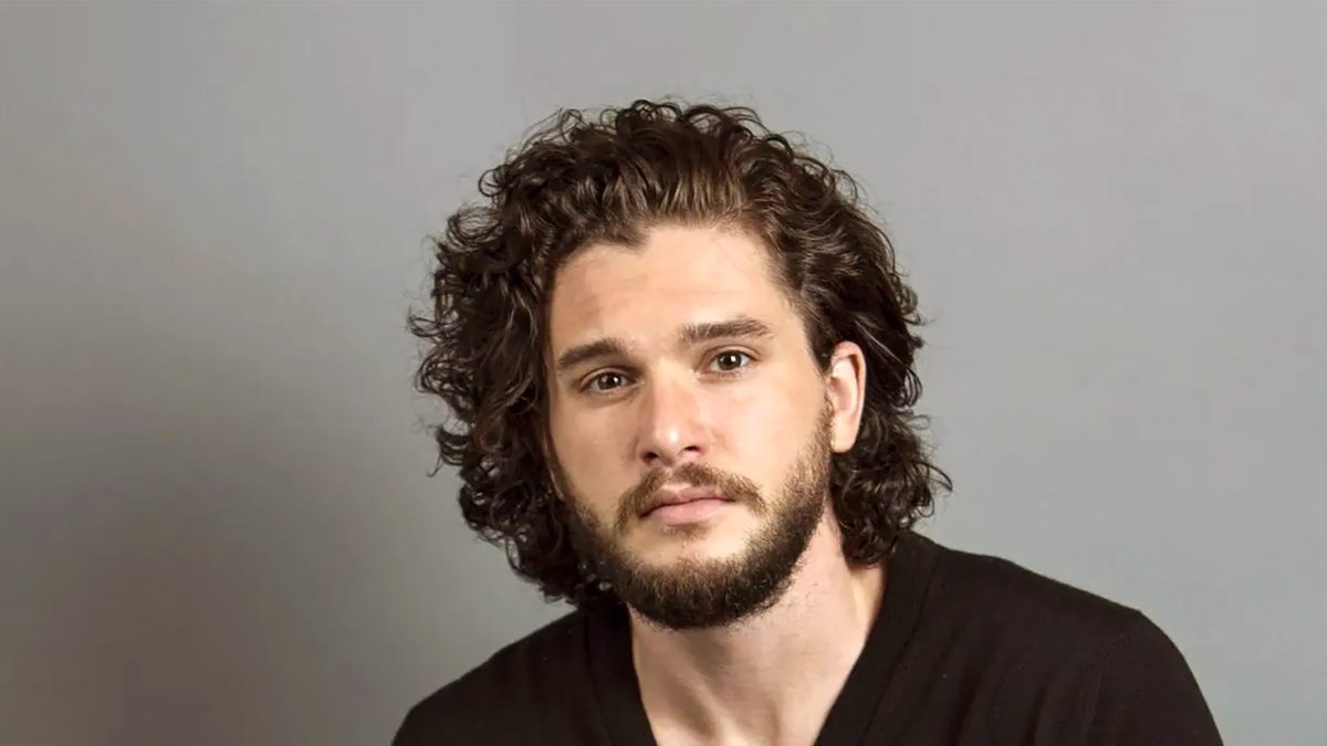 12 CURLY HAIRSTYLES FOR MEN IN 2024